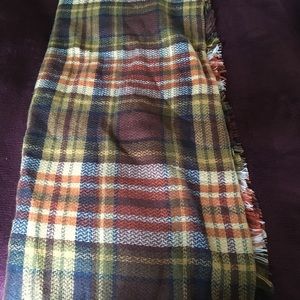 Huge plaid scarf